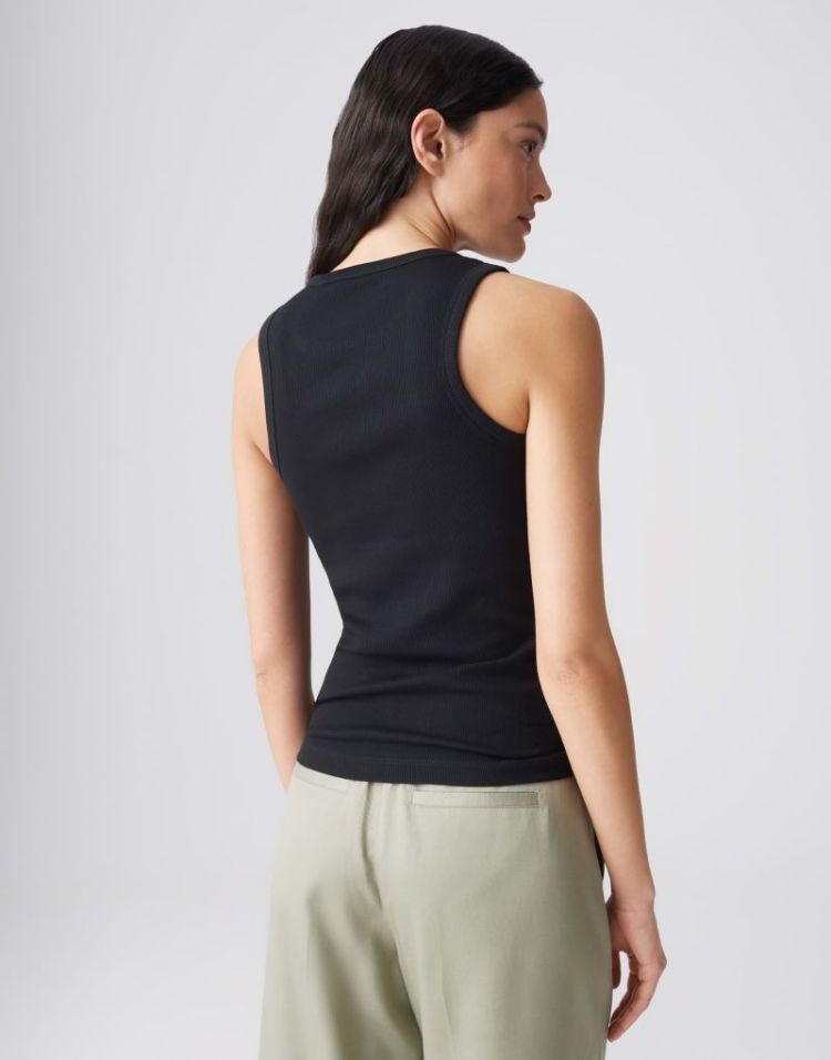 Top OPUS 900 black
