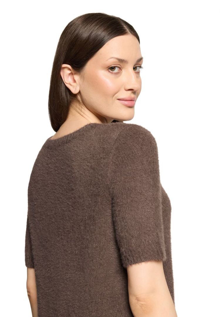 Pull BETTY BARCLAY 7063 Muskat