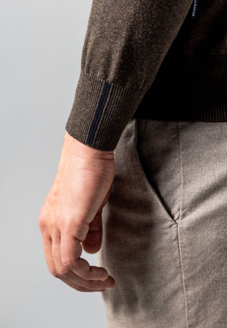 Pull STATE OF ART 8900 donkerbrui