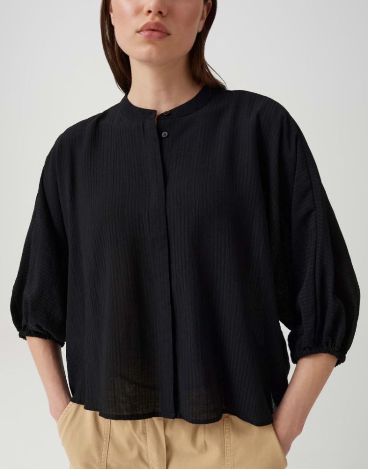  900 black