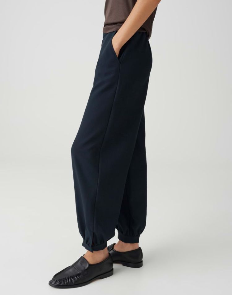 60020 coal blue