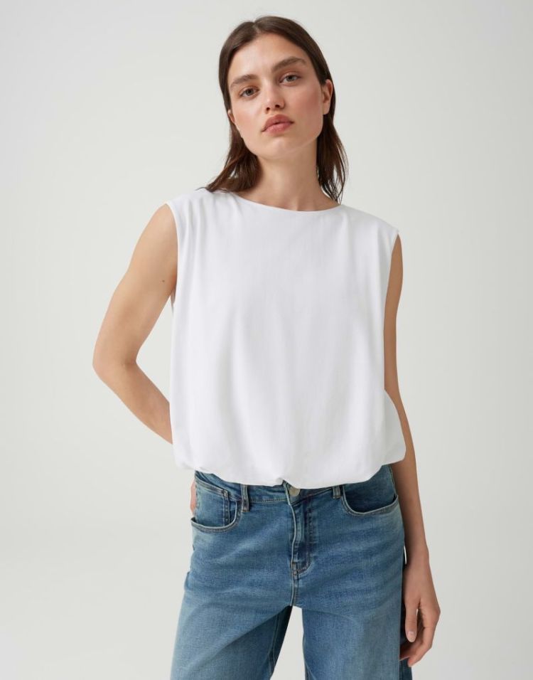  10 white