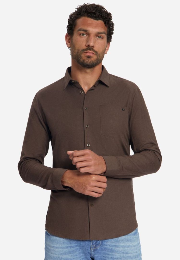  042 Dark Brown