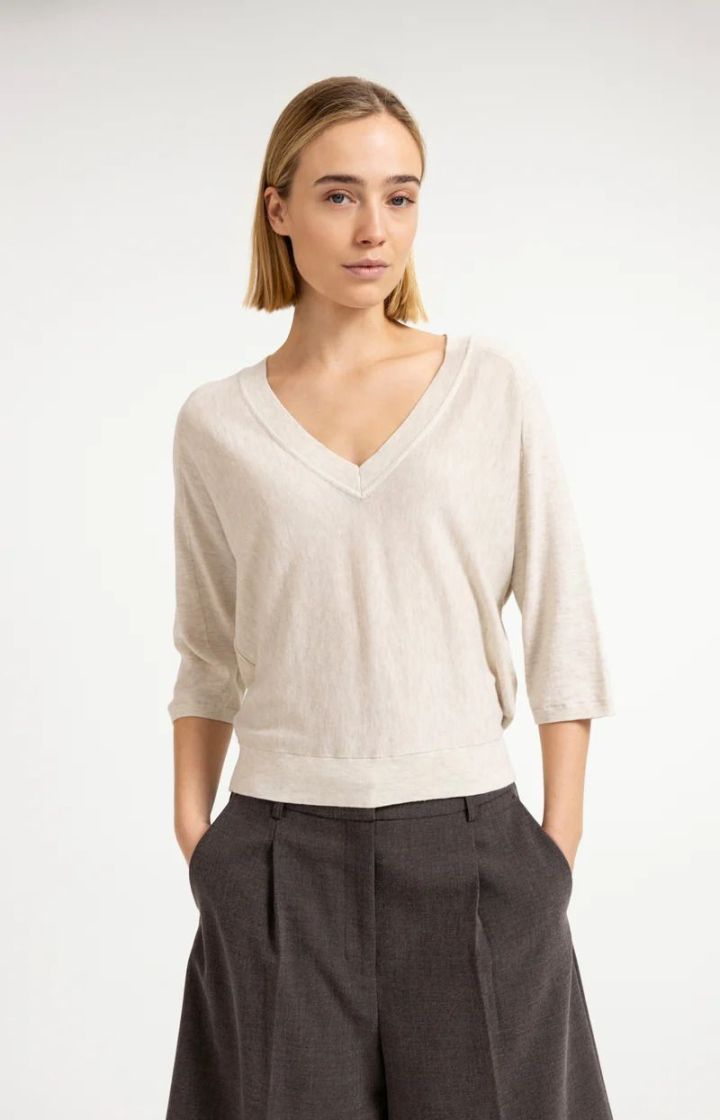  990792 BEIGE ME