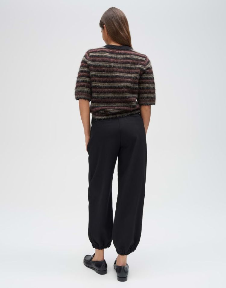  900 black