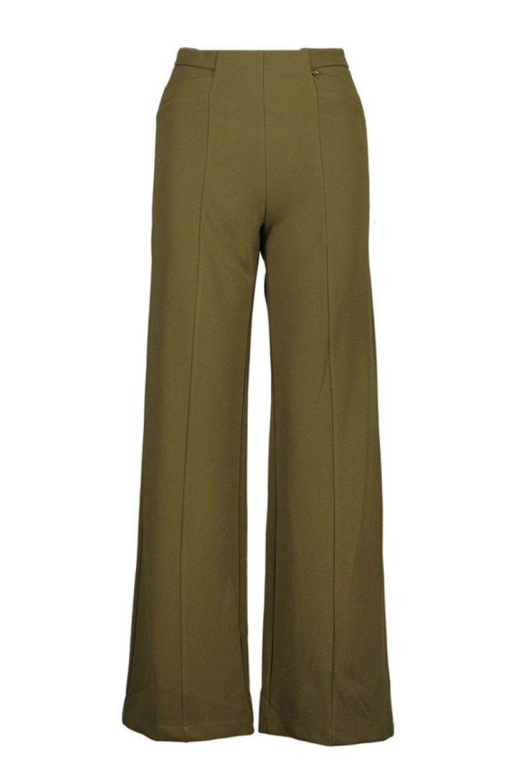  DARK OLIVE