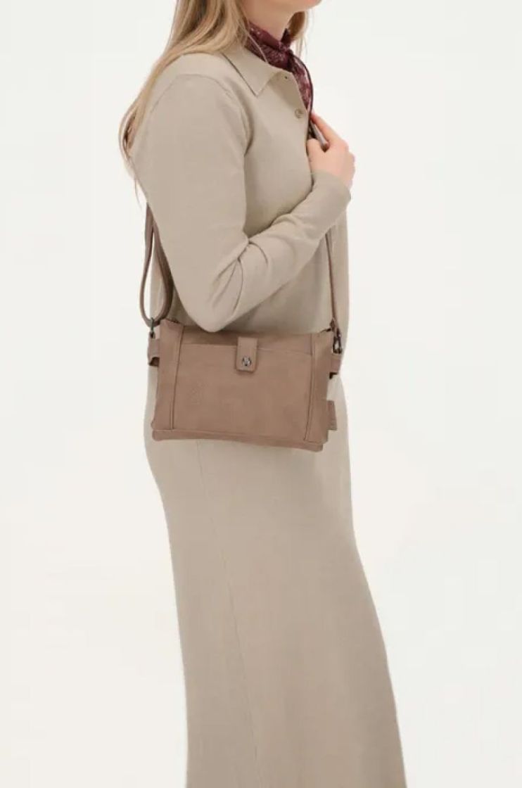 119 DARK TAUPE