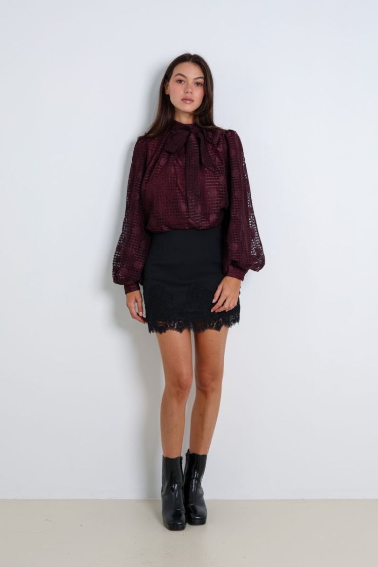  PLUM